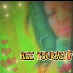 Meet your Posher, Kenia